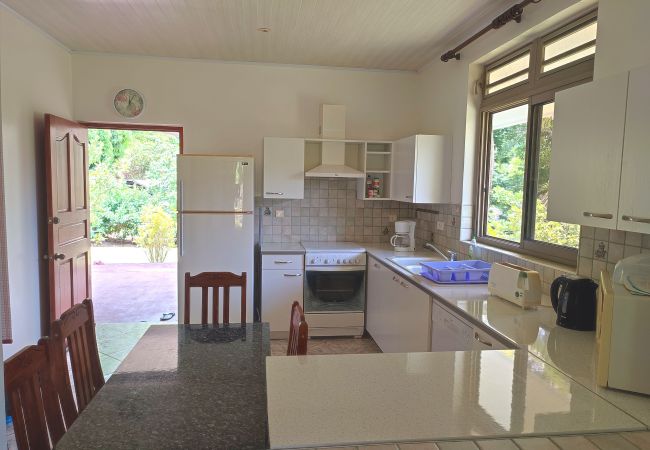 Casa en Huahine-Nui - HUAHINE - Fare Teakavehere Tipanier + rental car Casa en Huahine-Nui - HUAHINE - Fare Teakavehere Tipanier + rental car