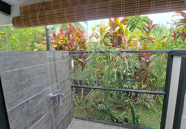 Alquiler por habitaciones en Teva I Uta - TAHITI - Mataiea BnB Alquiler por habitaciones en Teva I Uta - TAHITI - Mataiea BnB