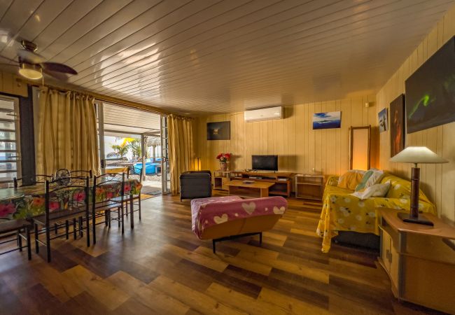 Casa en Papara - TAHITI - Taharuu Bungalow Surf Hoe  Casa en Papara - TAHITI - Taharuu Bungalow Surf Hoe