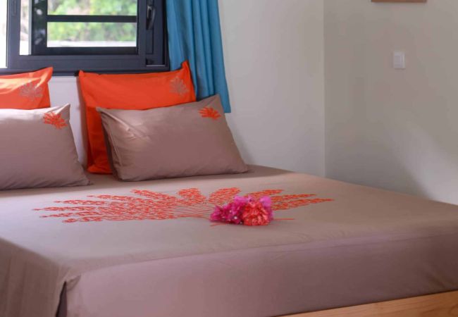 Bungalow en Teahupoo - TAHITI ITI - Bungalow TEVAI Bungalow en Teahupoo - TAHITI ITI - Bungalow TEVAI