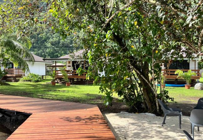 Bungalow en Teahupoo - TAHITI ITI - Bungalow TEVAI Bungalow en Teahupoo - TAHITI ITI - Bungalow TEVAI