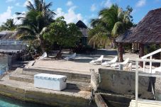 Bungalow en Avatoru - RANGIROA- Fare lagon famille