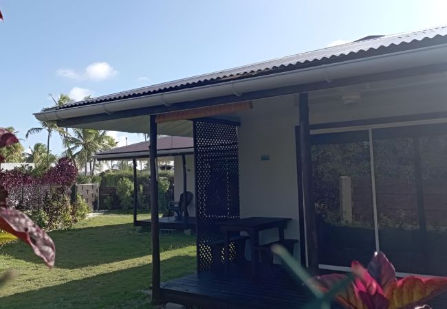 Estudio en Avatoru - RANGIROA-Fare Poe 1