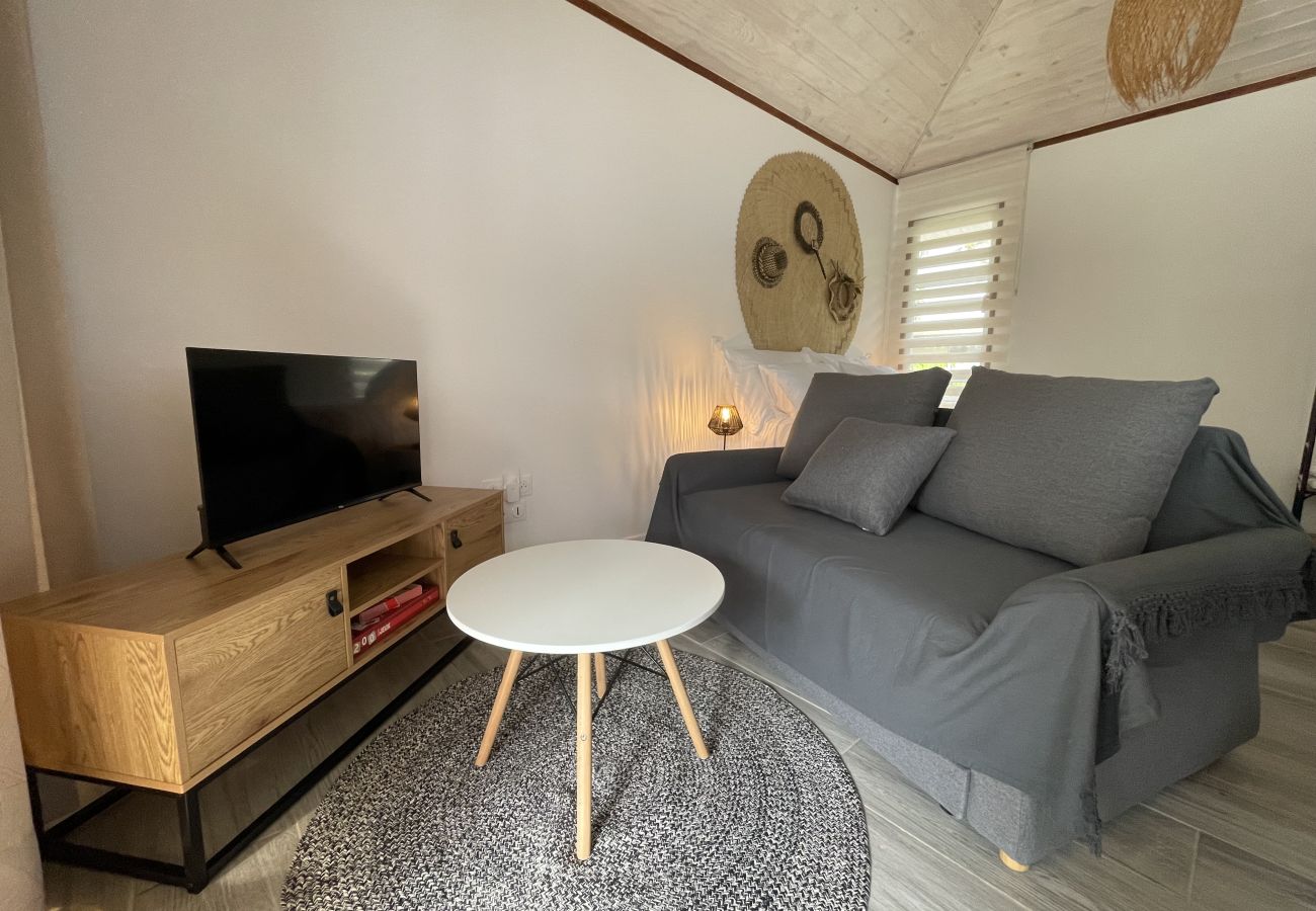 Estudio en Avera - RAIATEA- Noanoa House 1 avec jacuzzi Estudio en Avera - RAIATEA- Noanoa House 1 avec jacuzzi