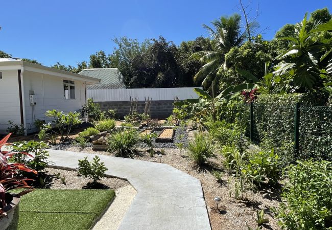 Estudio en Avera - RAIATEA- Noanoa House 2 avec jacuzzi  Estudio en Avera - RAIATEA- Noanoa House 2 avec jacuzzi