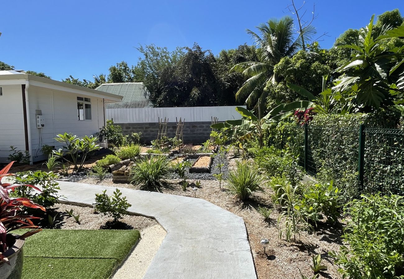 Estudio en Avera - RAIATEA- Noanoa House 2 avec jacuzzi  Estudio en Avera - RAIATEA- Noanoa House 2 avec jacuzzi