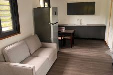 Estudio en Parea - HUAHINE- Fare Arc-en-Ciel vue mer