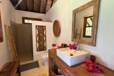 Bungalow en Tiaia - Moorea - Bungalow Mia + Beach Access 