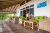 Villa a Poutoru - TAHAA - Private Beach & Snorkeling Villa Villa a Poutoru - TAHAA - Private Beach & Snorkeling Villa
