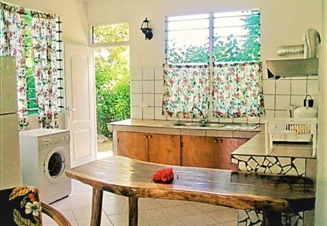 Casa a Fare - HUAHINE - Fare Ninamu Pool n°1 + Auto Casa a Fare - HUAHINE - Fare Ninamu Pool n°1 + Auto