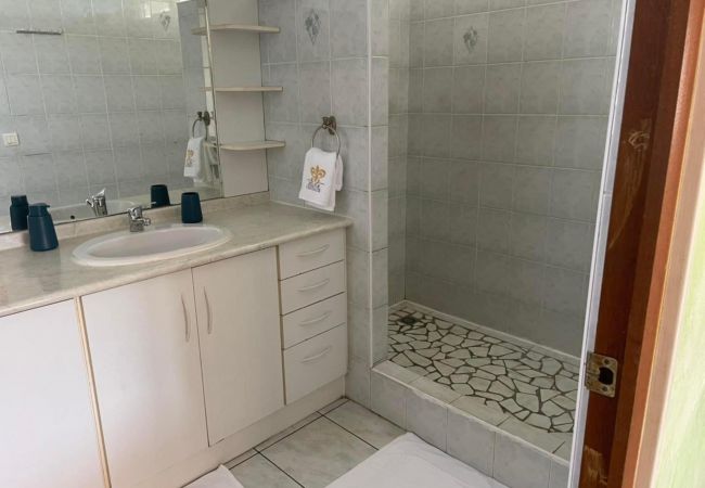 Casa a Faa´a - TAHITI - Fare Vairai Pool  Casa a Faa´a - TAHITI - Fare Vairai Pool