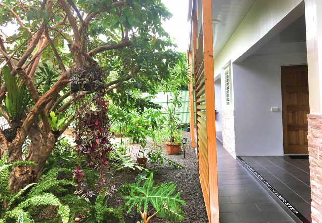Studio a Pirae - TAHITI - Studio Ata Studio a Pirae - TAHITI - Studio Ata