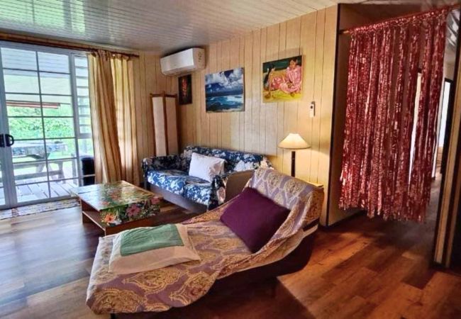 Casa a Papara - TAHITI - Taharuu Bungalow Surf Piti  Casa a Papara - TAHITI - Taharuu Bungalow Surf Piti