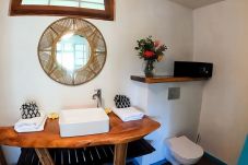 Affitto per camere a Opoa - Chambre d'hôtes Oviri 1