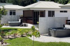 Studio a Avera - RAIATEA- Noanoa House 1 avec jacuzzi Studio a Avera - RAIATEA- Noanoa House 1 avec jacuzzi
