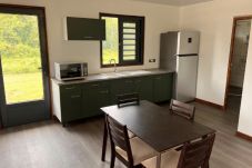 Bungalow a Parea - Fare la Mer accès plage privée