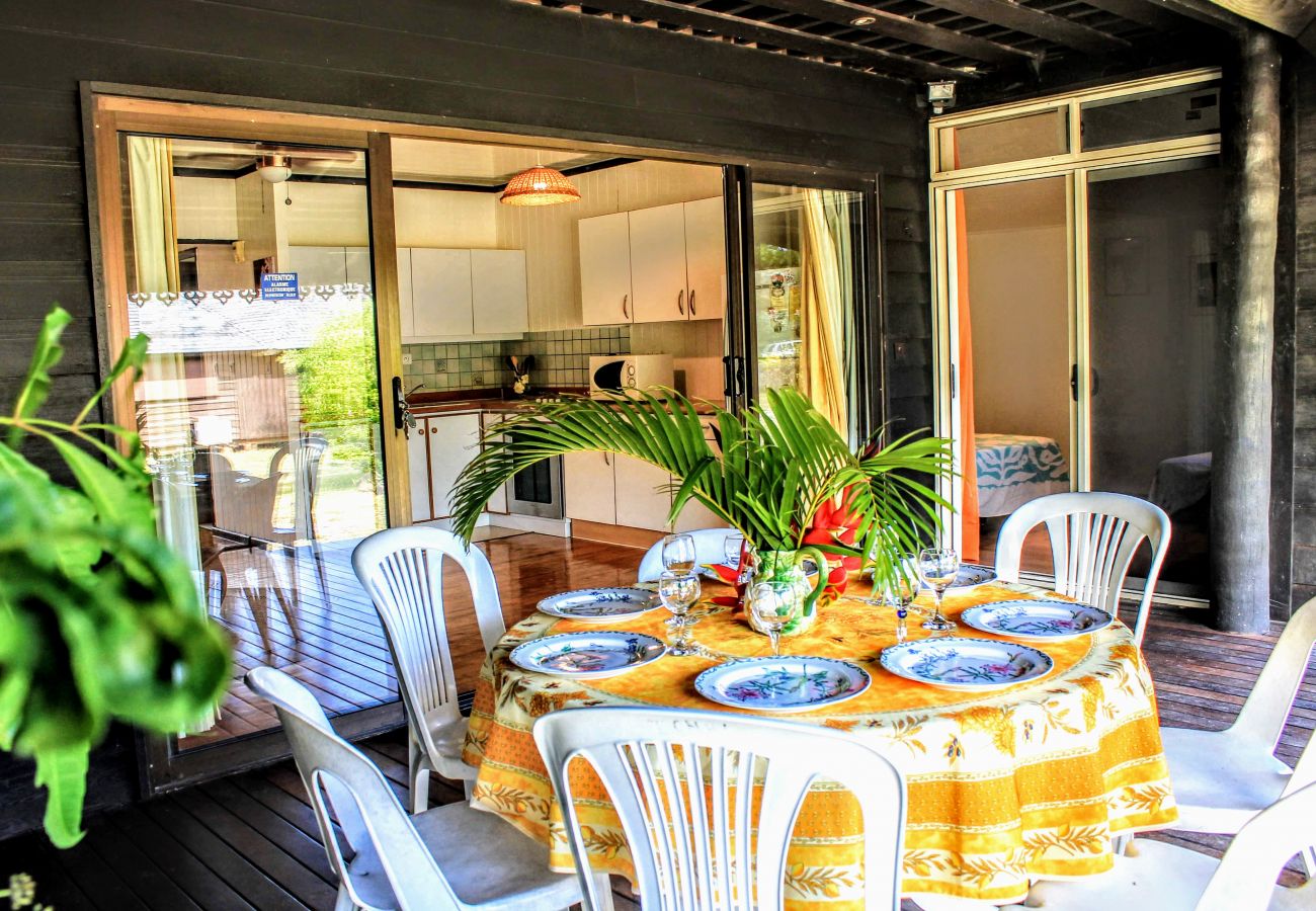 Bungalow à Tiahura - MOOREA - Fare Taina Dream  Bungalow à Tiahura - MOOREA - Fare Taina Dream