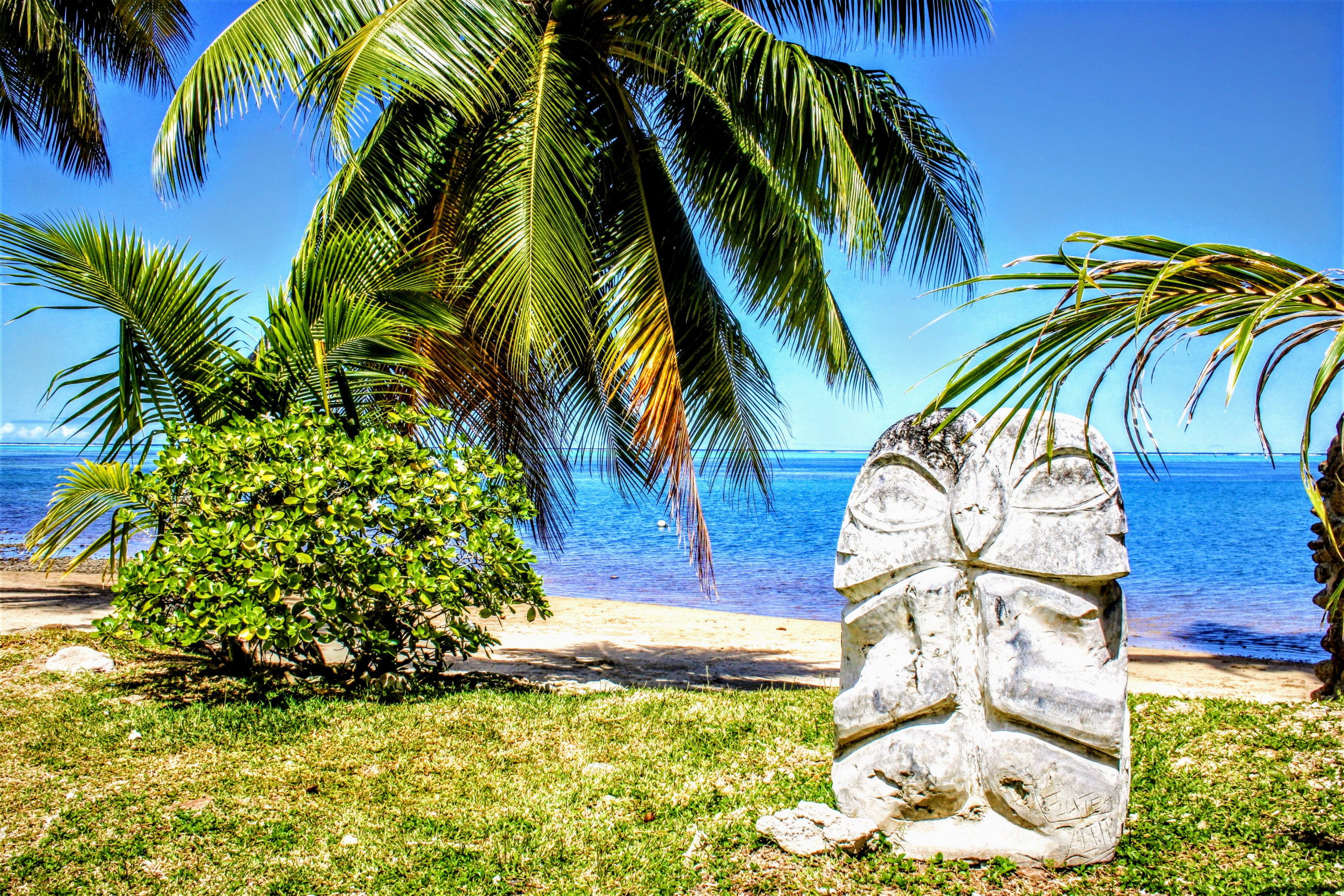 MOOREA - Fare Vaimana Pool & Beach 01