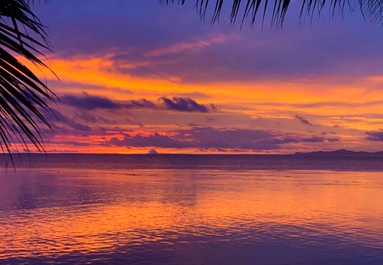 Coucher de soleil depuis le bungalow Moana Beach 2 Coucher du soleil depuis votre bungalow