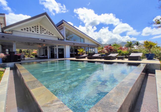 Villa de Luxe à louer à Moorea, La ville de luxe à louer