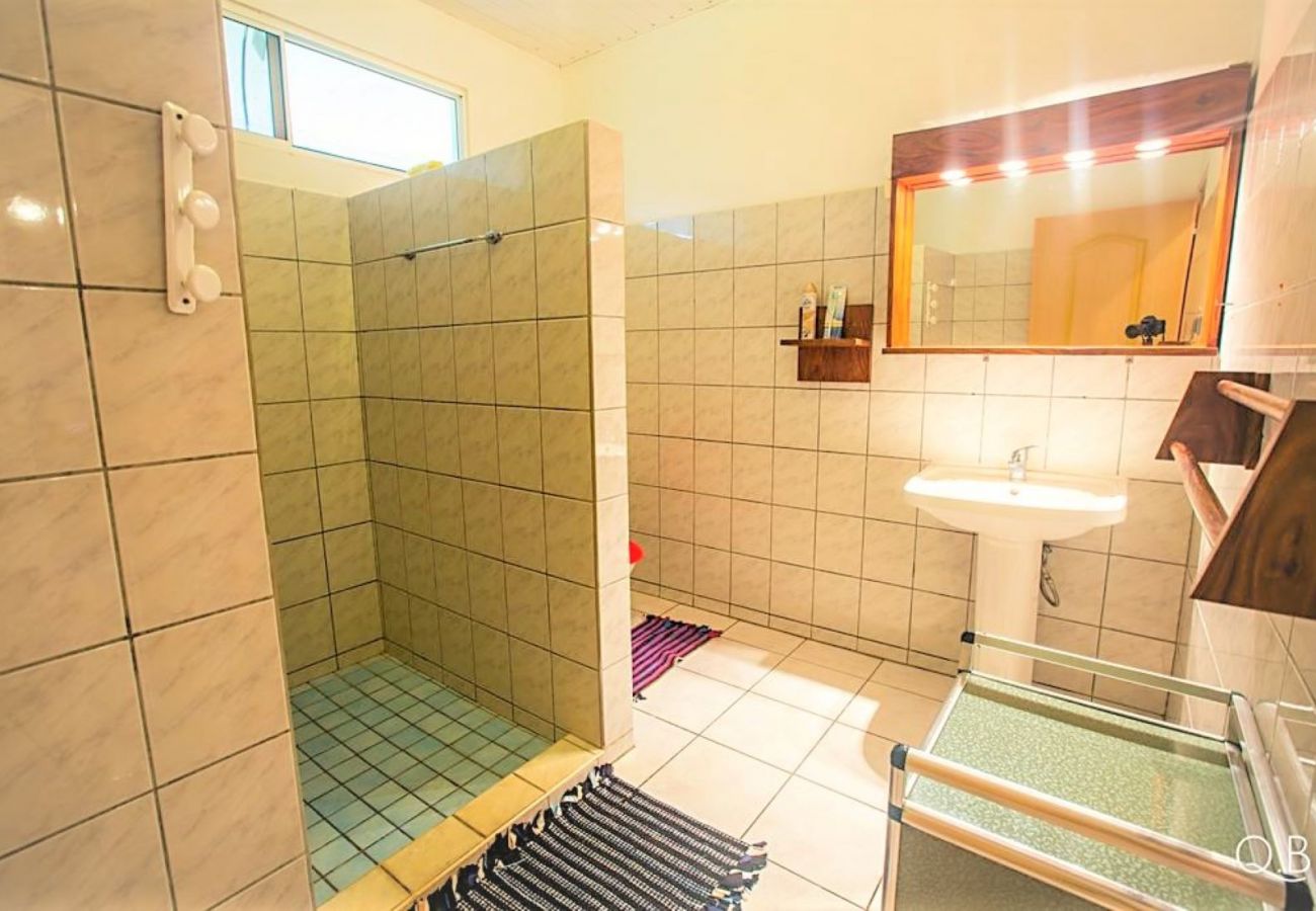 Maison à Huahine-Nui - HUAHINE - Maroe House 4 + voiture + Bateau Maison à Huahine-Nui - HUAHINE - Maroe House 4 + voiture + Bateau