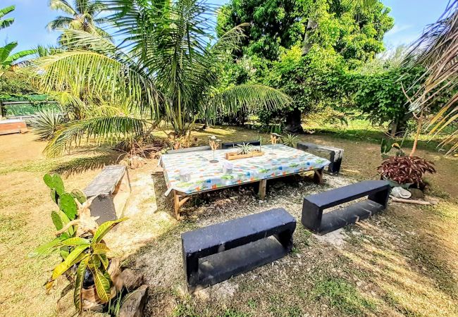 Bungalow à Tiahura - MOOREA - Local Spirit Family 3 Bungalow à Tiahura - MOOREA - Local Spirit Family 3