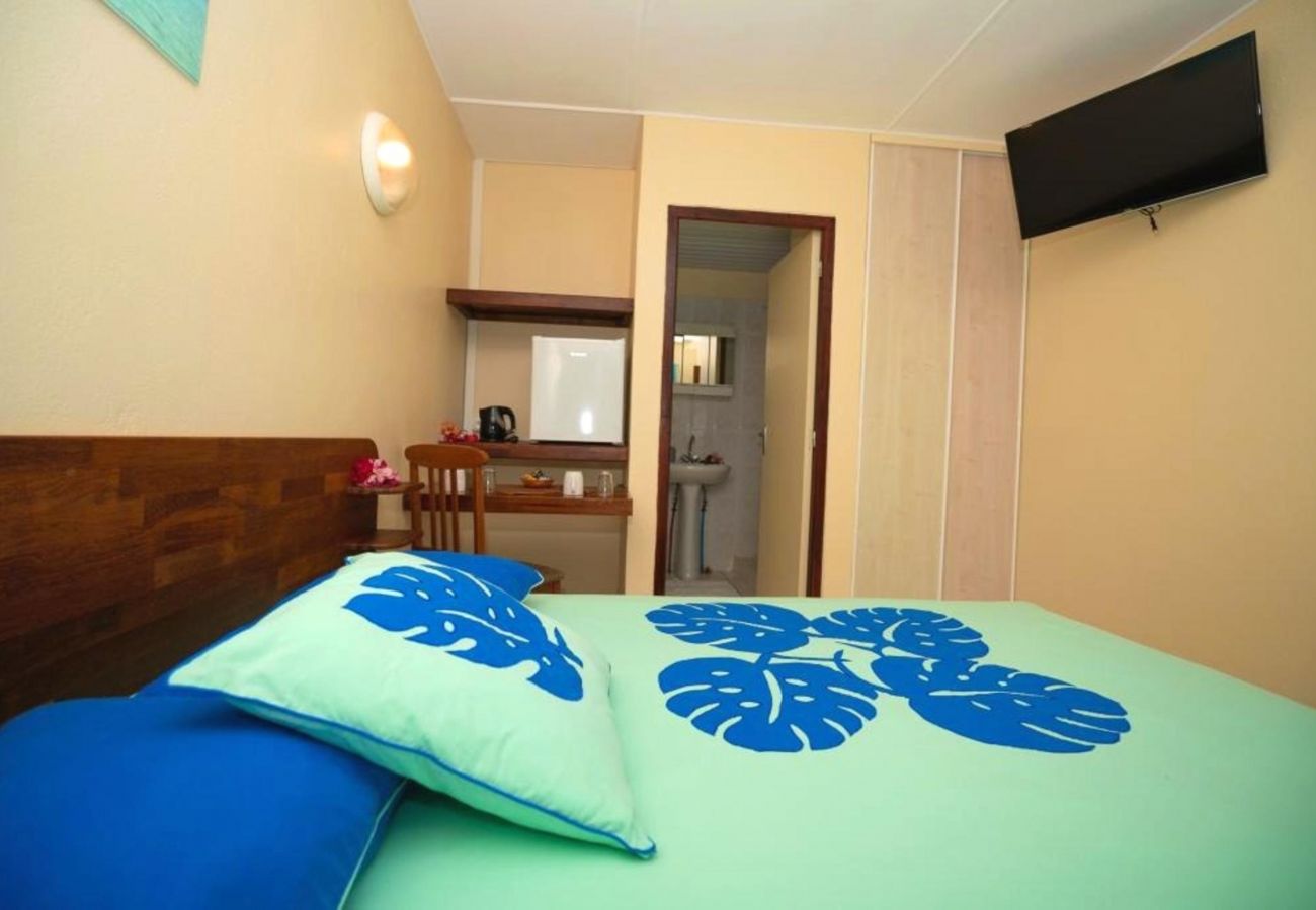 Studio à Nunue - BORA - Holidays Standard Bedroom 2 Studio à Nunue - BORA - Holidays Standard Bedroom 2