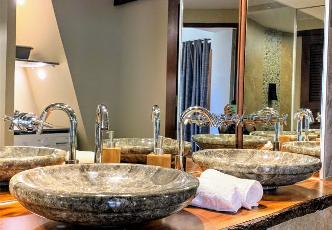 Bungalow à Pihaena - MOOREA - CHILL & RELAX Bungalow à Pihaena - MOOREA - CHILL & RELAX