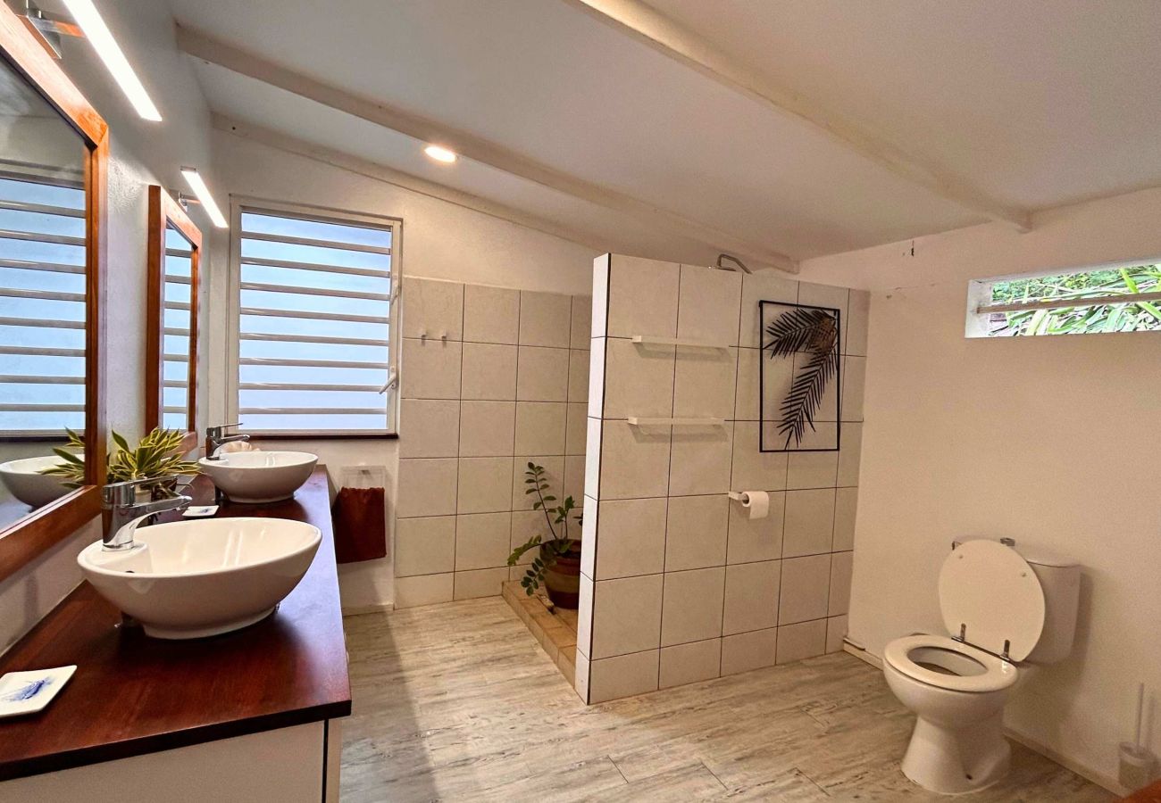 Villa à Maharepa - MOOREA - Fare HANAHEI Villa à Maharepa - MOOREA - Fare HANAHEI