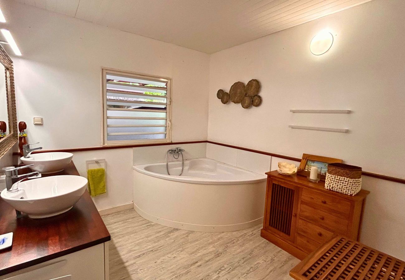 Villa à Maharepa - MOOREA - Fare HANAHEI Villa à Maharepa - MOOREA - Fare HANAHEI