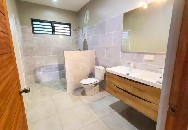 Maison à Teahupoo - TAHITI ITI - Fare Vaiavaro Teahupoo Maison à Teahupoo - TAHITI ITI - Fare Vaiavaro Teahupoo