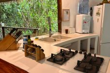 Bungalow à Teahupoo - TAHITI ITI - Saltwater Family Huts