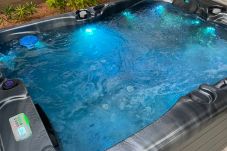 Studio à Avera - RAIATEA- Noanoa House 2 avec jacuzzi  Studio à Avera - RAIATEA- Noanoa House 2 avec jacuzzi