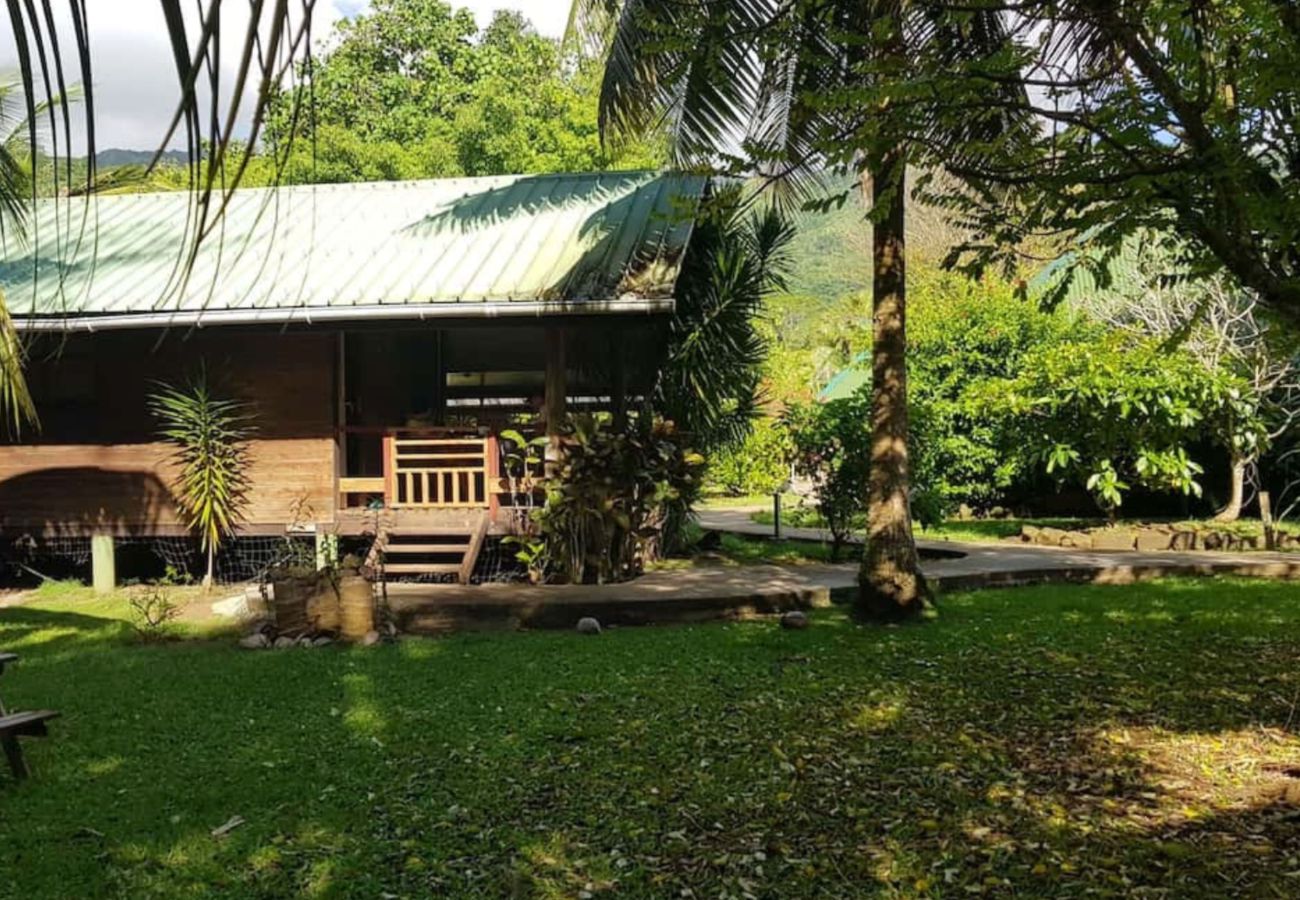 Bungalow à Avera -  RAIATEA-Fare Cascades Iti