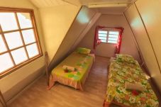 Bungalow à Rotoava - FAKARAVA- Fare veke lagoon en 1/2 pension 